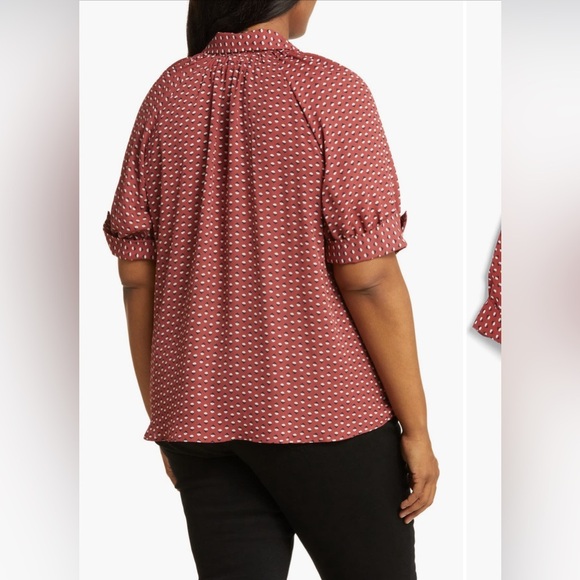 NWT Max Studio Puff Sleeve Top size 1X - Picture 2 of 3